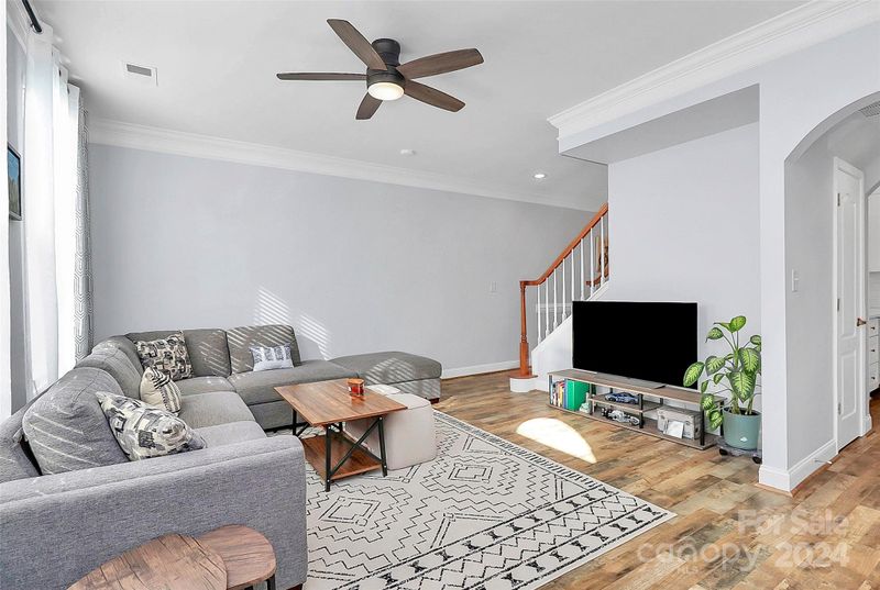 21327 Pine St, Cornelius, NC 28031
