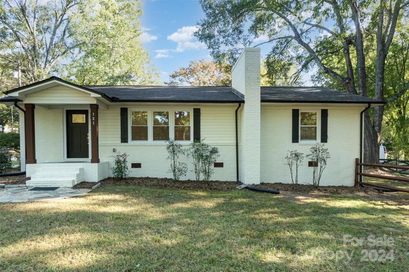 121 Manor Cir, Mooresville, NC 28115
