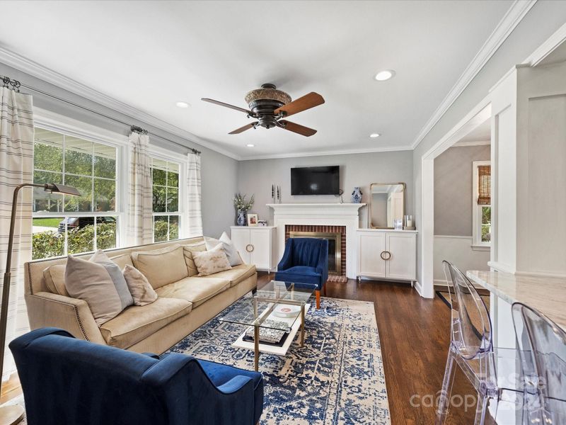 231 Cooper Dr, Charlotte, NC 28210