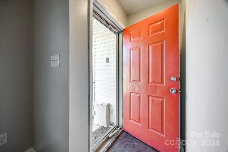 5300 Abner Ln, Charlotte, NC 28269