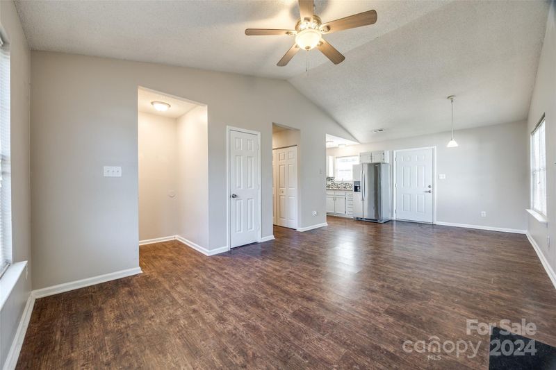 5300 Abner Ln, Charlotte, NC 28269