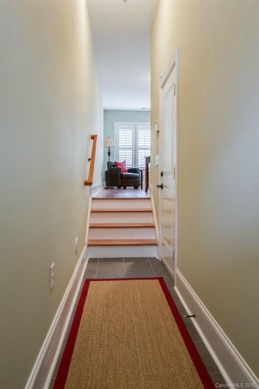 100 Laurel Ave #105, Charlotte, NC 28207