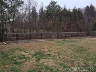 14430 Arlandes Dr, Charlotte, NC 28278