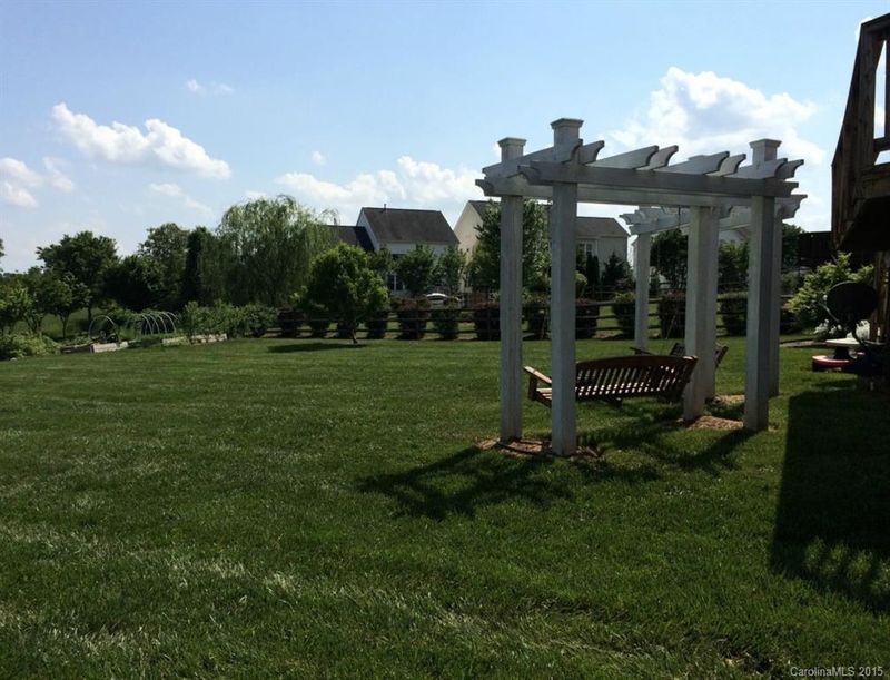 8013 Bridgegate Dr #234, Huntersville, NC 28078