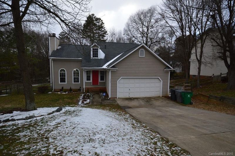 1543 Running Brook Rd, Charlotte, NC 28214