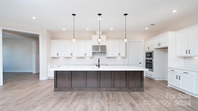 1004 Seven Sisters Ave, Monroe, NC 28110