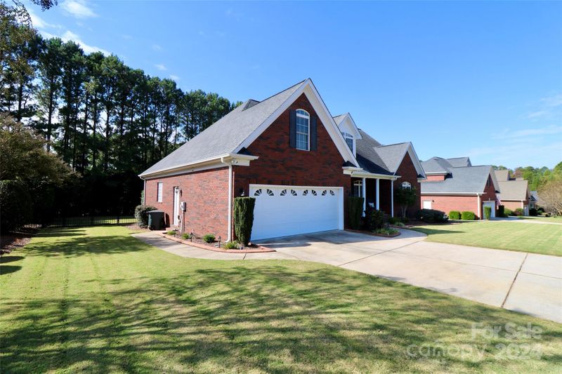 9017 Heather Tc, Gastonia, NC 28056