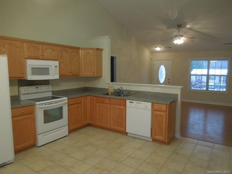 406 21st St W, Kannapolis, NC 28081