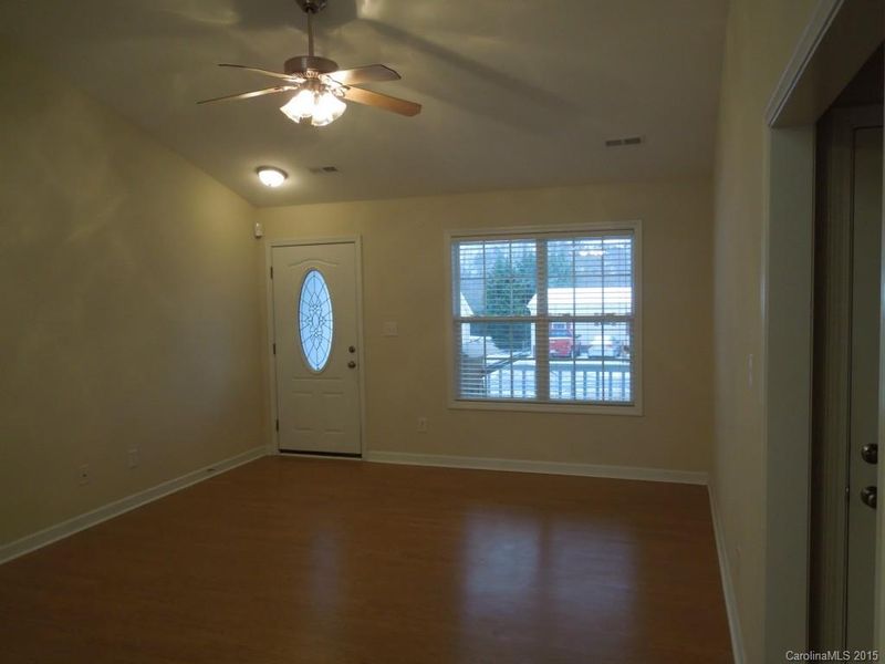 406 21st St W, Kannapolis, NC 28081