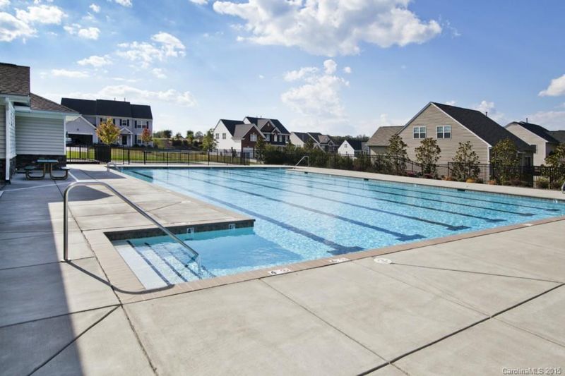 7241 Beech Grove Ln #180, Harrisburg, NC 28075