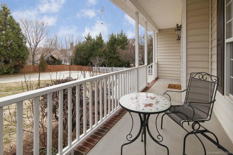 19707 Old Lyme Ct, Cornelius, NC 28031