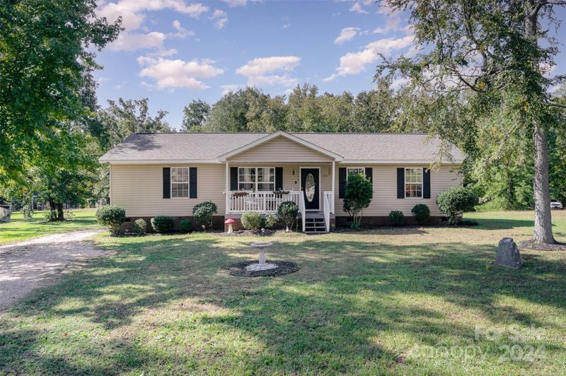 1123 Golden Maple Ln, Chester, SC 29706