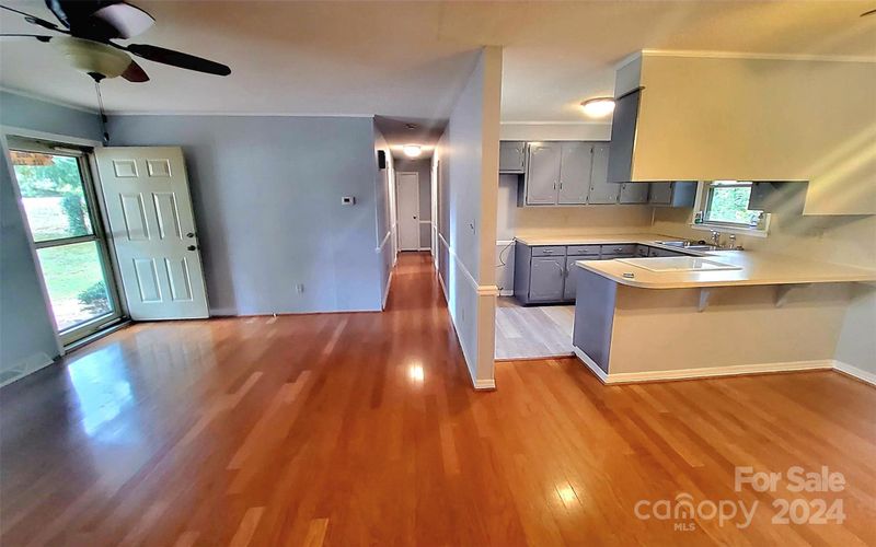 1240 Pell Dr, Lincolnton, NC 28092