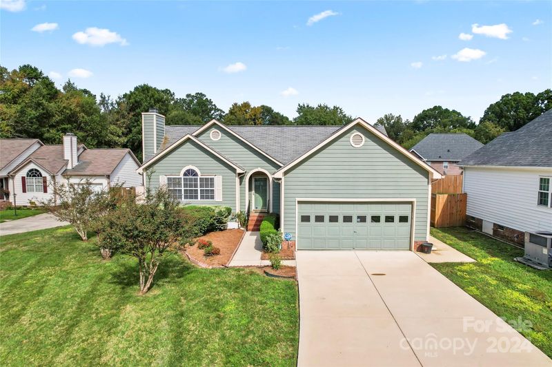 1042 Stirrup Pl NW, Concord, NC 28027