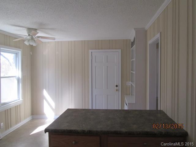 1610 Frederick Ave, Kannapolis, NC 28081