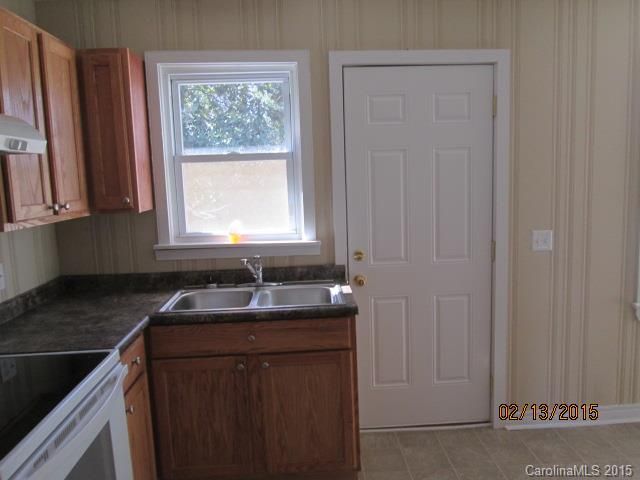 1610 Frederick Ave, Kannapolis, NC 28081