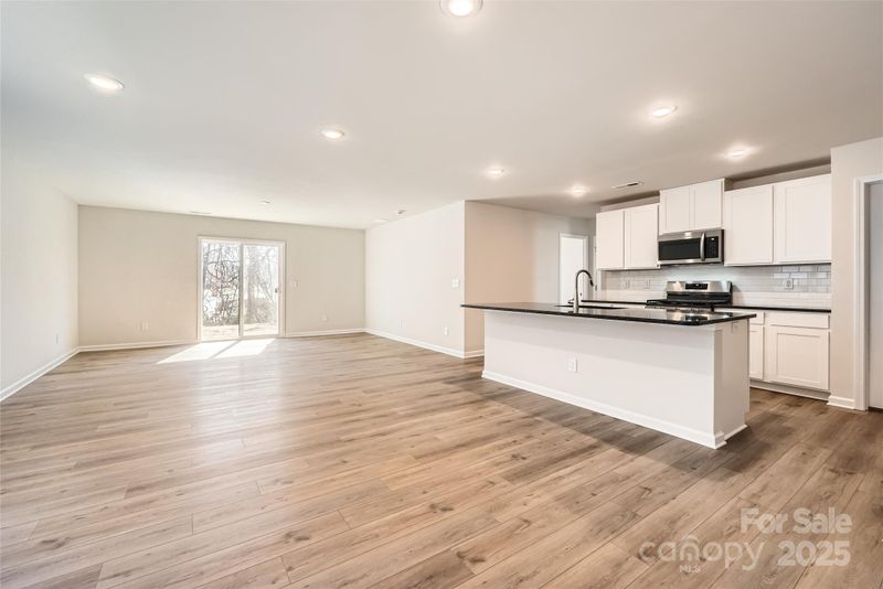 112 Dorian Pl, Troutman, NC 28166