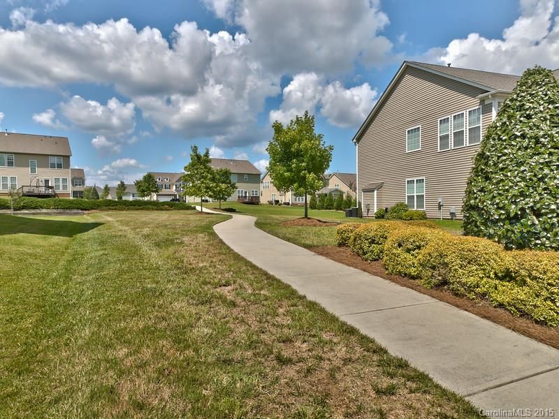 1424 Overlea Pl, Concord, NC 28027