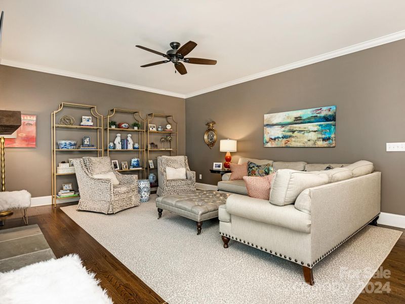 6622 Alexander Rd, Charlotte, NC 28270