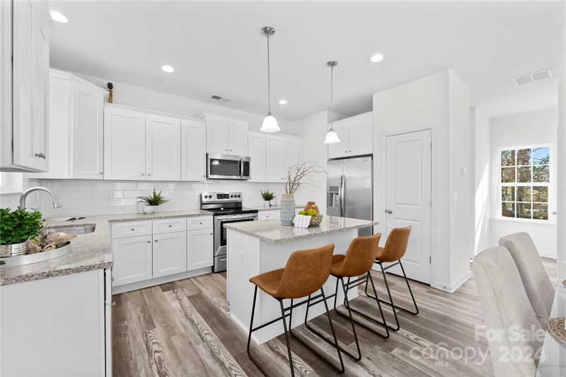 325 Todd Rd, Charlotte, NC 28208