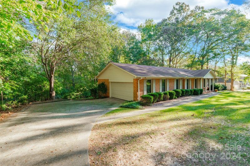 2482 Westminster Dr, Rock Hill, SC 29732