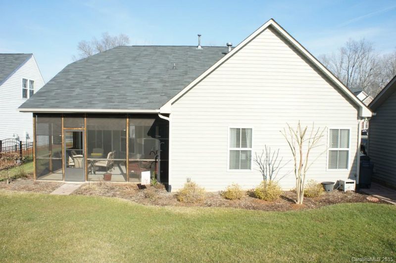 2541 Scarlet Oak Dr, Gastonia, NC 28056