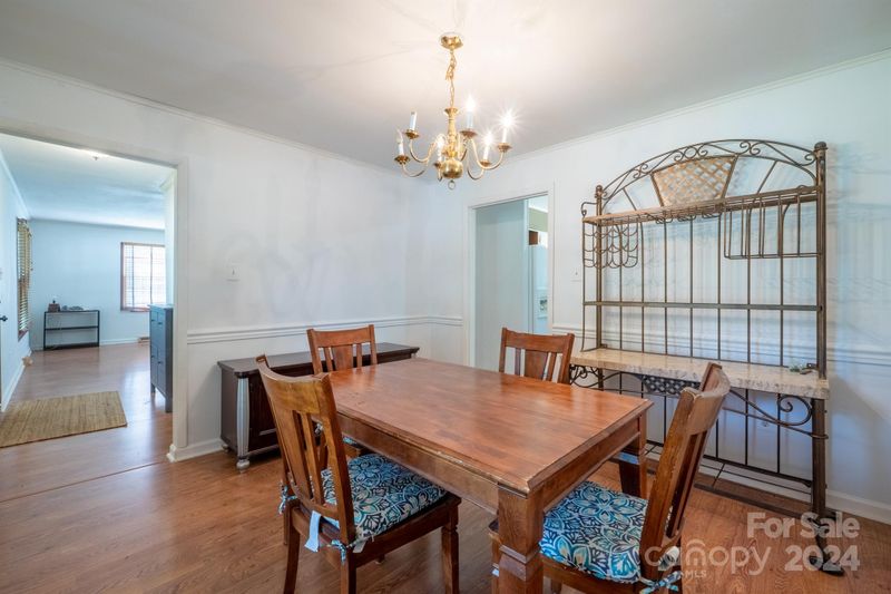 323 Ruth Ave, Kannapolis, NC 28083