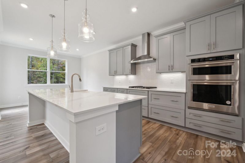 10236 Idlewild Rd #8, Matthews, NC 28105