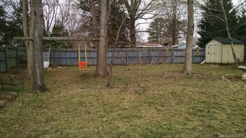 313 Tamarack Dr, Stallings, NC 28104