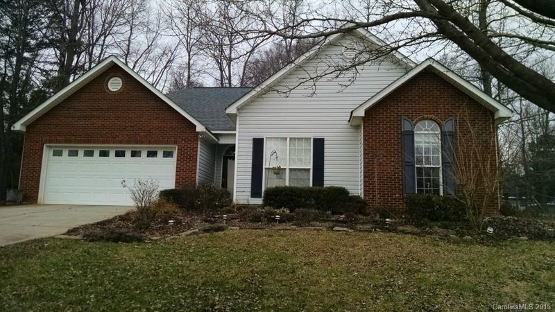 313 Tamarack Dr, Stallings, NC 28104