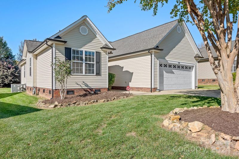 5128 Hildreth Ct, Concord, NC 28025