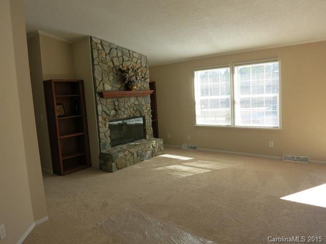 4760 Edgeland Rd, Edgemoor, SC 29712