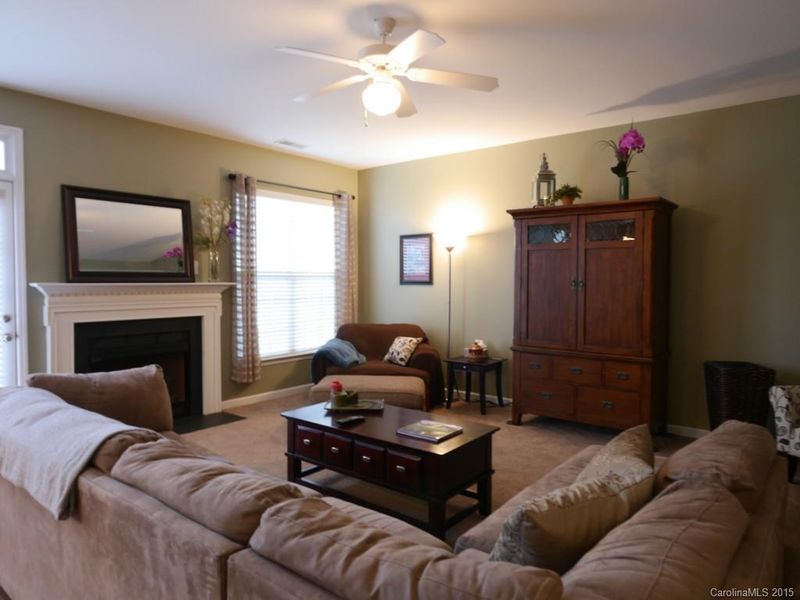 13003 Fenceline Dr, Charlotte, NC 28278