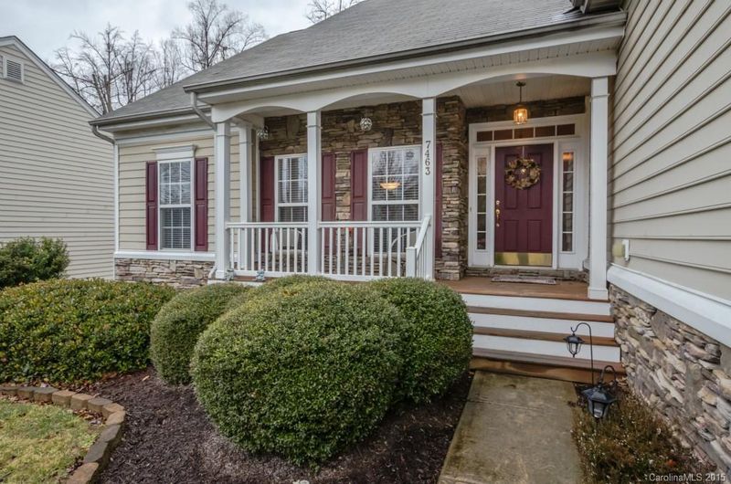 7463 Mountain Ridge Dr, Stanley, NC 28164
