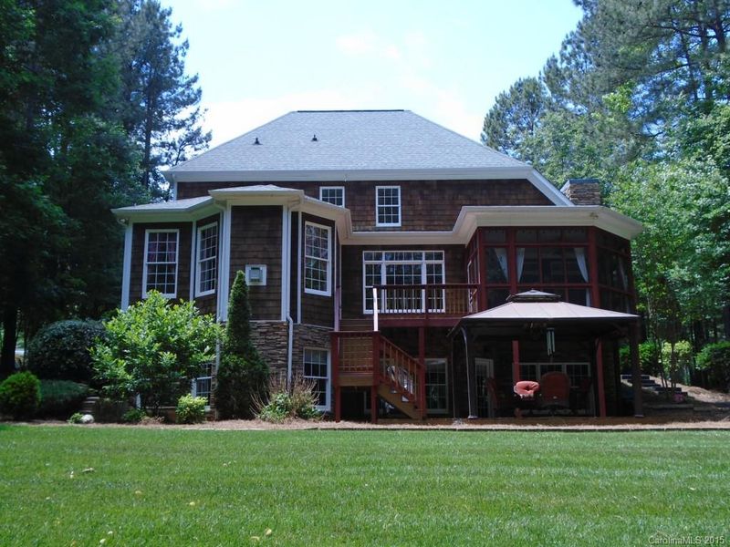 8906 Radford Ct, Sherrills Ford, NC 28673