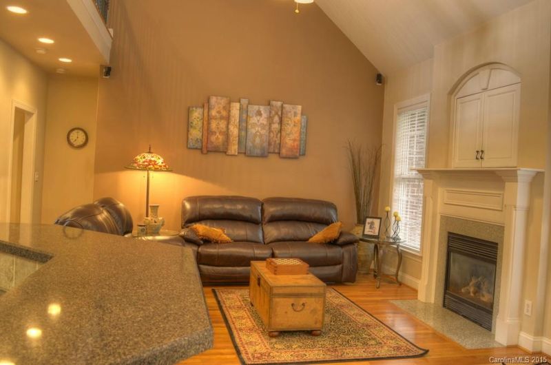 577 Weyburn Dr, Concord, NC 28027