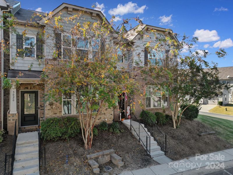 5020 Mockernut Ln, Fort Mill, SC 29707