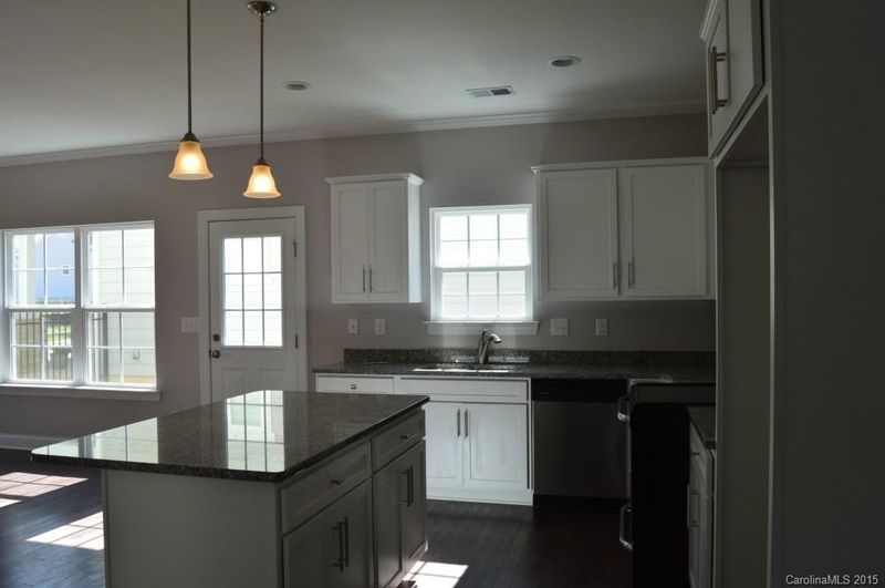 6037 Bountiful St #200, Belmont, NC 28012