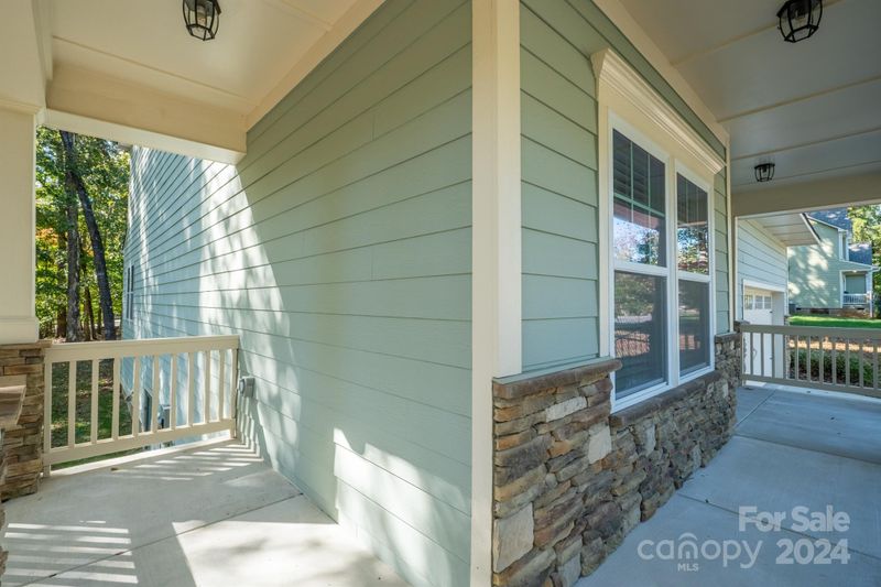 8434 Aspen Ct, Charlotte, NC 28227