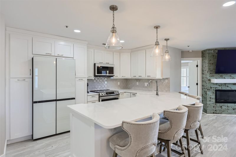 18649 Vineyard Point Ln, Cornelius, NC 28031