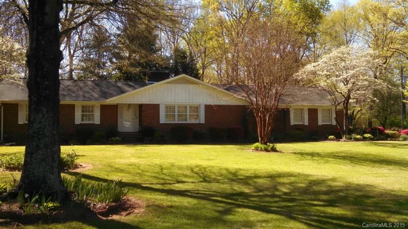 3126 Broad St #4, Statesville, NC 28625