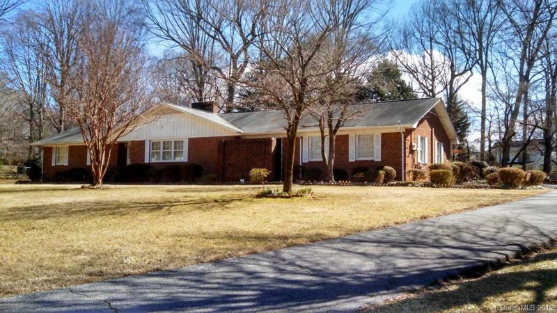 3126 Broad St #4, Statesville, NC 28625