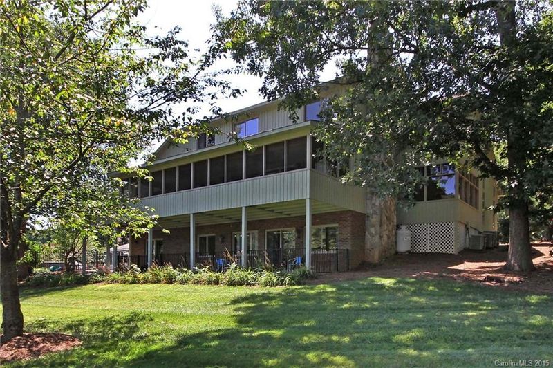 3754 Badger Rn, Denver, NC 28037
