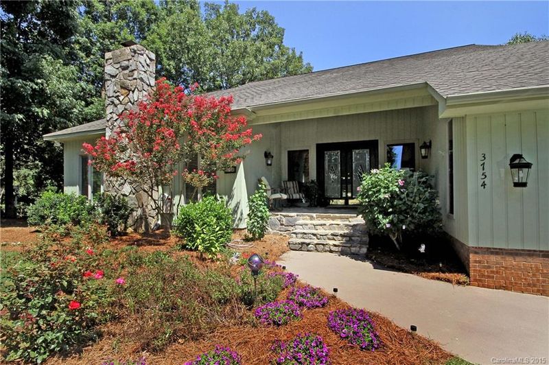 3754 Badger Rn, Denver, NC 28037