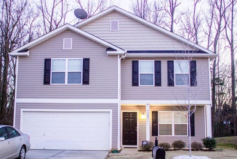 6223 Leslie Dr, Charlotte, NC 28269