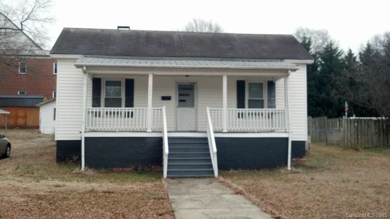 622 N Walnut St, Kannapolis, NC 28081