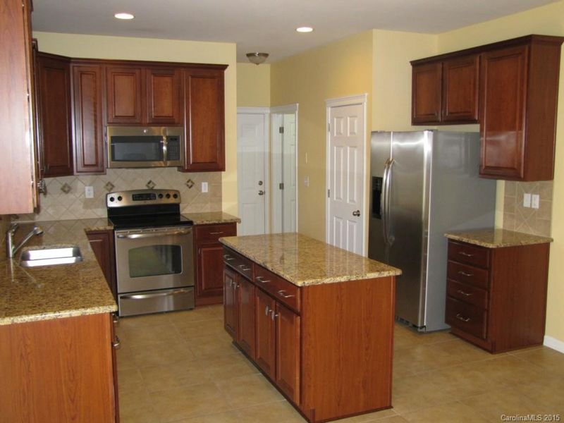 10134 Halkirk Manor Ln, Charlotte, NC 28278