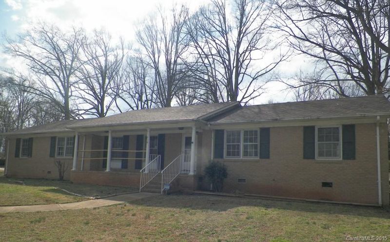 306 Westover Dr, Monroe, NC 28112