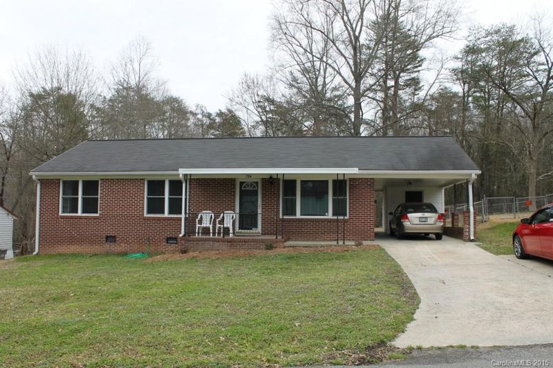 724 Rhyne St, Gastonia, NC 28054