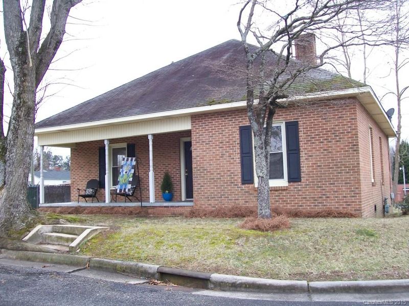 227 Black St, Cherryville, NC 28021